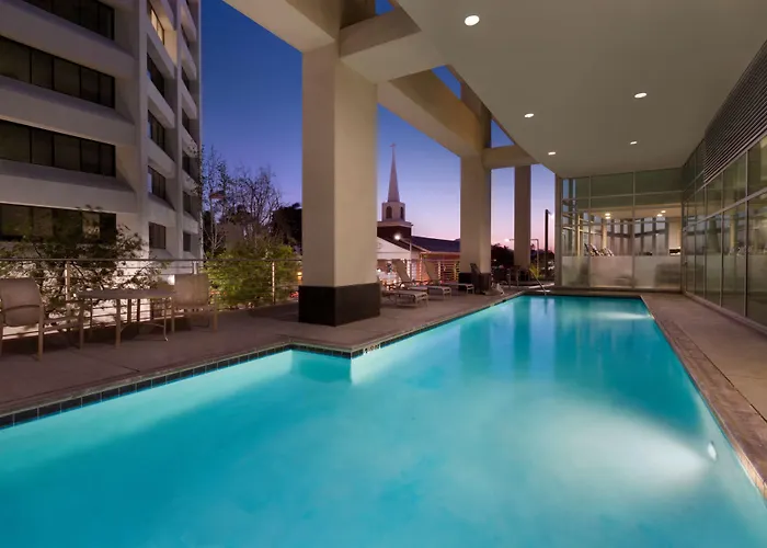 Embassy Suites Los Angeles Glendale